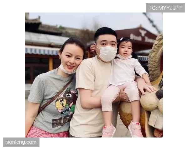 龚翔宇又开始拆豪宅了,这生活跟比赛场上一点关系都没有吧? 龚翔宇又开始拆豪宅了,这生活跟比赛场上一点关系都没有吧?